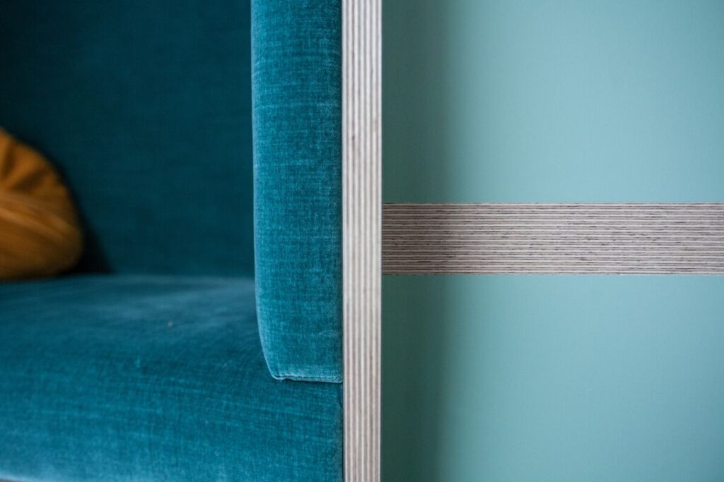 Medium Multifunctional space by Atelier Gee Vert de Gris V106 FA 5